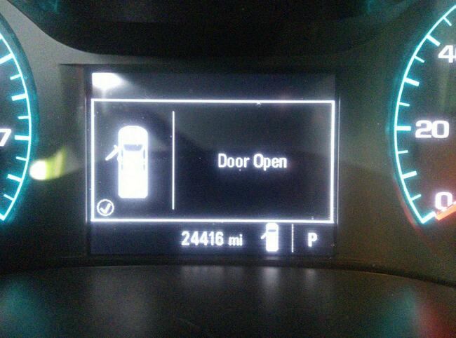 Chevrolet Colorado 2021, 2.5L, porysowany lakier