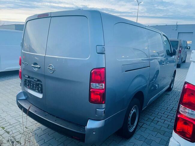 Vivaro do wynajęcia, wypożyczalnia bus Wrocław, wynajem busa