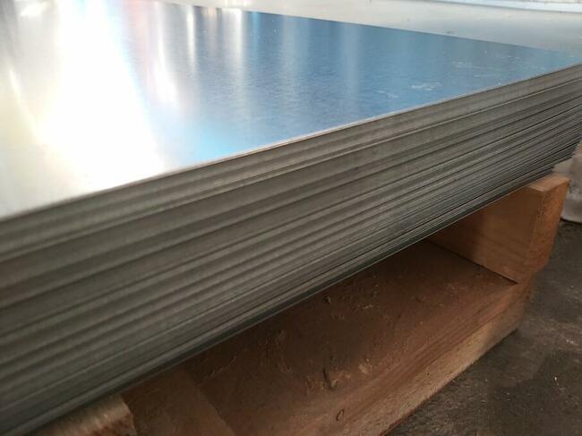 Blacha płaska II gatunek. Różne kolory. Tylko 55zł/ sztuka.