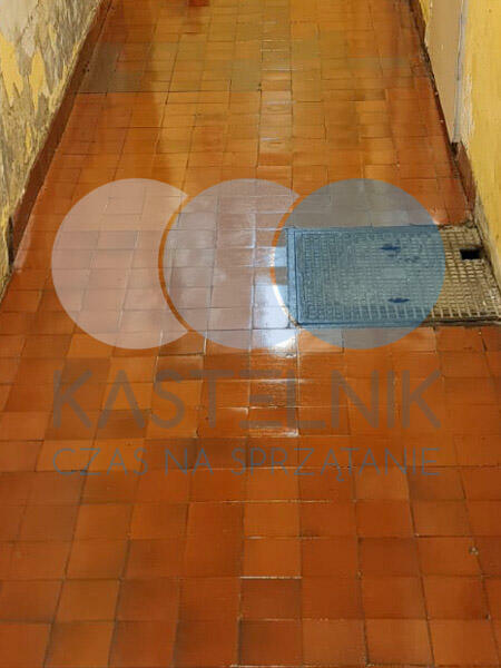 Sprzątanie po wybiciu kanalizacji Katowice | Kastelnik 24h