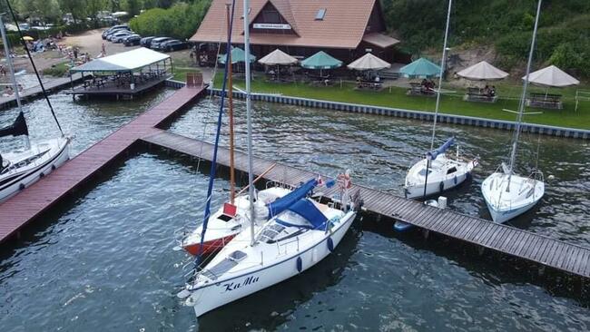 CZARTER JACHTU ŻE STERNIKIEM, MAZURY! TWISTER 26