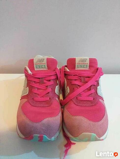 NEW BALANCE 574 różowe wspierasz zwierzaki-aktualne