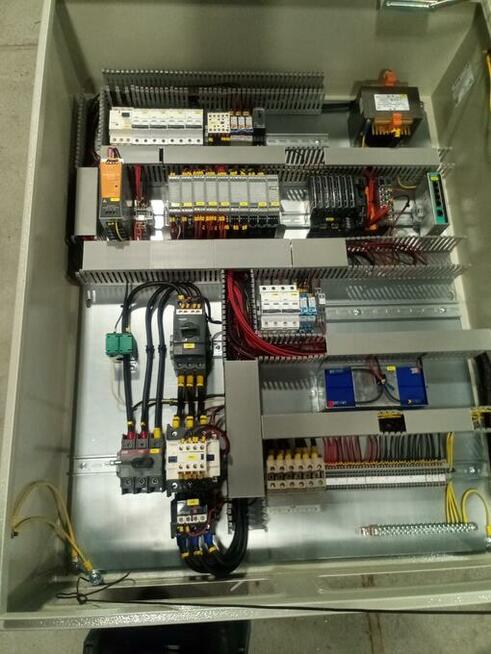 Tylko dla niepolakow️. Produkcja i montaż rozdzielnic.