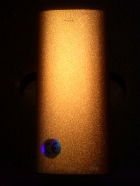 Odtwarzacz MP 3 fabrycznie nowy z pudełkiem.