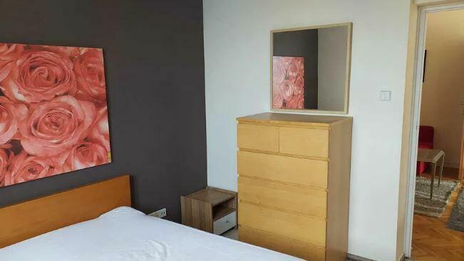 3 pokoje w Śródmiesciu