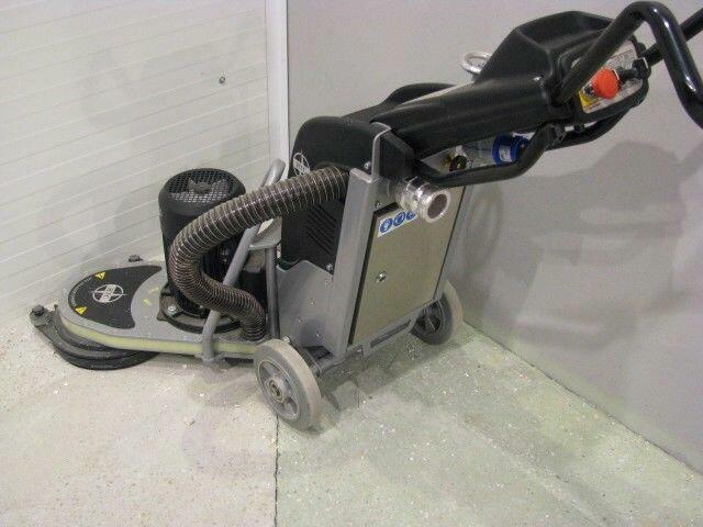 Obniżanie Frezowanie Wylewek Usuwanie Subitu Lepiku Płytek