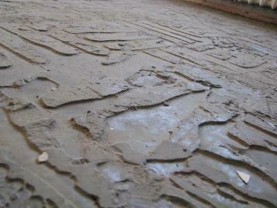 Obniżanie Frezowanie Wylewek Usuwanie Subitu Lepiku Płytek