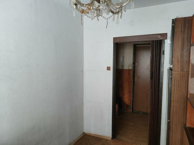 Sprzedam 2-pokojowe mieszkanie, 34 metry + piwnica