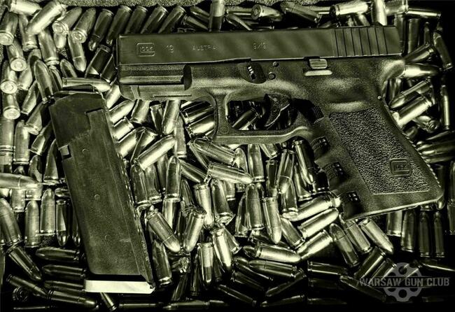 Szkolenia strzeleckie pełne przygot egz. pozwolenia na broń