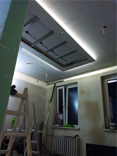 Wykończenia wnętrz, sufity podwieszane, łazienki