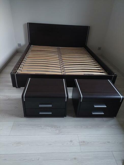 Meble HELVETIA Voltera Wenge Łóżko Szafki Komoda