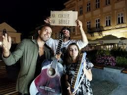 potrzebujemy pieniedzy, sponsorow, promotorow ,reklamodawcow