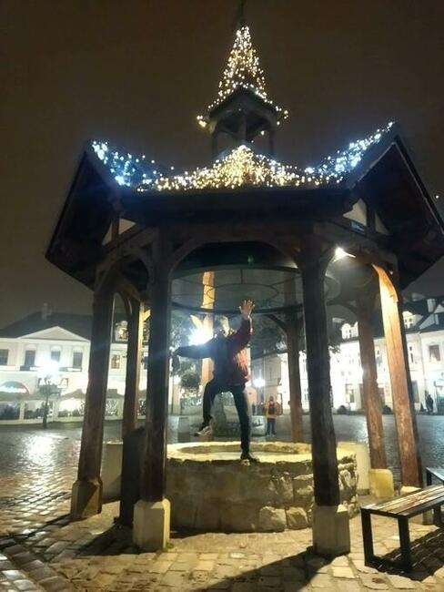 potrzebujemy pieniedzy, sponsorow, promotorow ,reklamodawcow