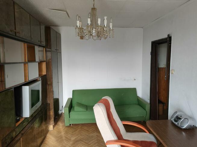 Sprzedam 2-pokojowe mieszkanie, 34 metry + piwnica