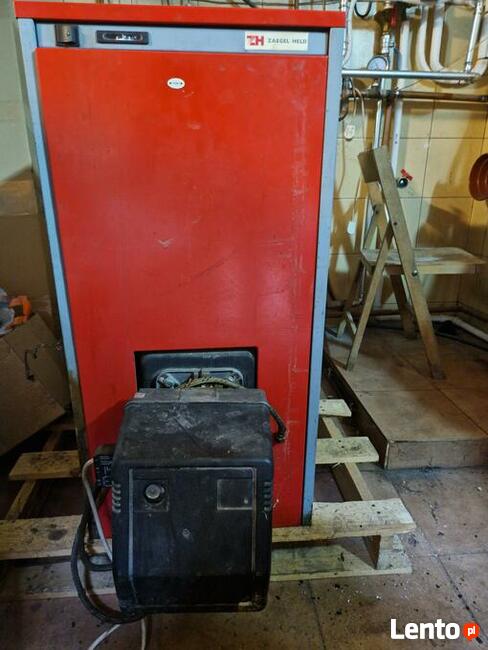 Piec olejowy z zasobnikiem