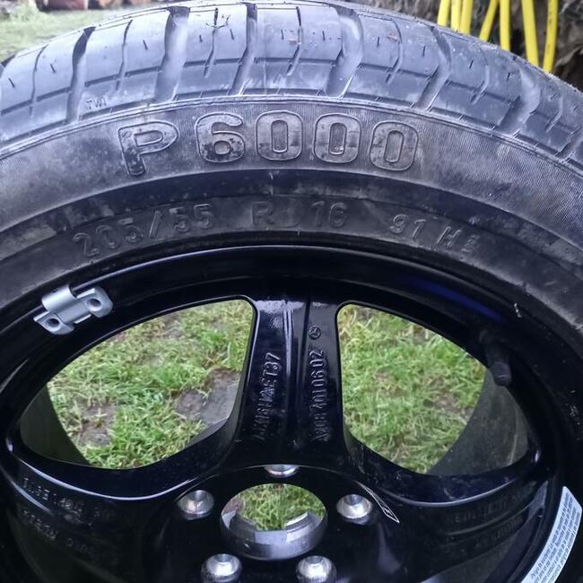 Oponę z nową czarną felgą do CLK z 1999 roku