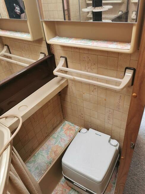 zamienię Przyczepa kempingowa wilk 590, Lodgy 1.5dci