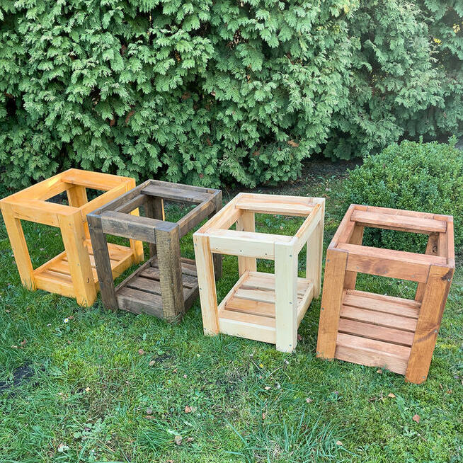 Stołek Pod Wędzarnię M124L/80 Kolor TEAK