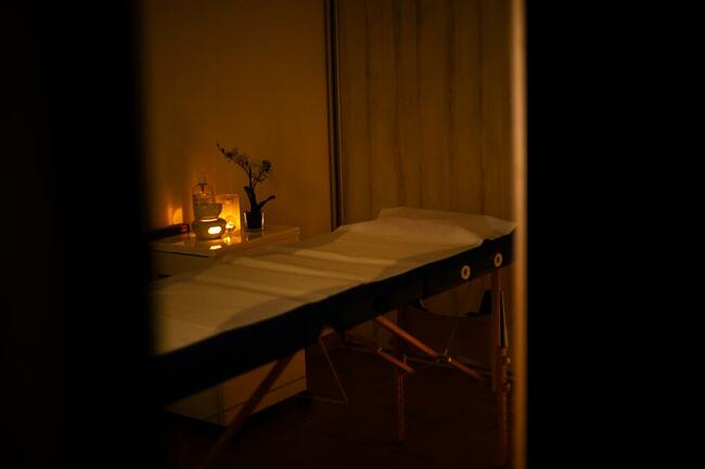 Manicure: Hybrydy, tytany, żele