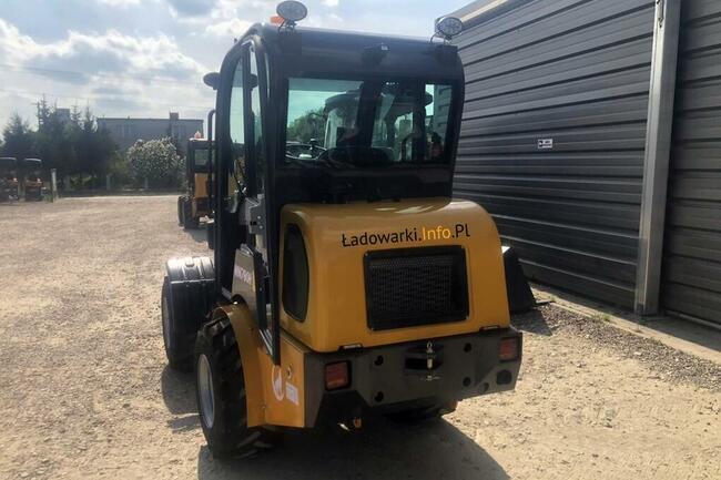 ŁADOWARKA KOŁOWA WOLF MINI 780H - KUBOTA 25KM