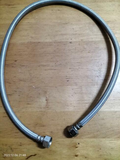 Zawór 1/2 cała do kompaktu WC