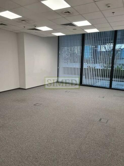 Centrum, otwarta przestrzeń , prestiżowy obiekt