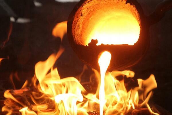 Ruszt żeliwny do kominka kominkowy solidny 29x29