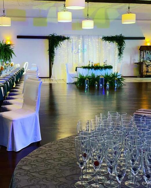 AUTO DO ŚLUBU W GRATISIE MAGNAT PIOTROWICE