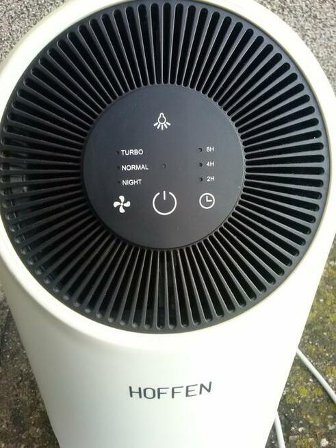 Oczyszczacz powietrza, 80 zł.