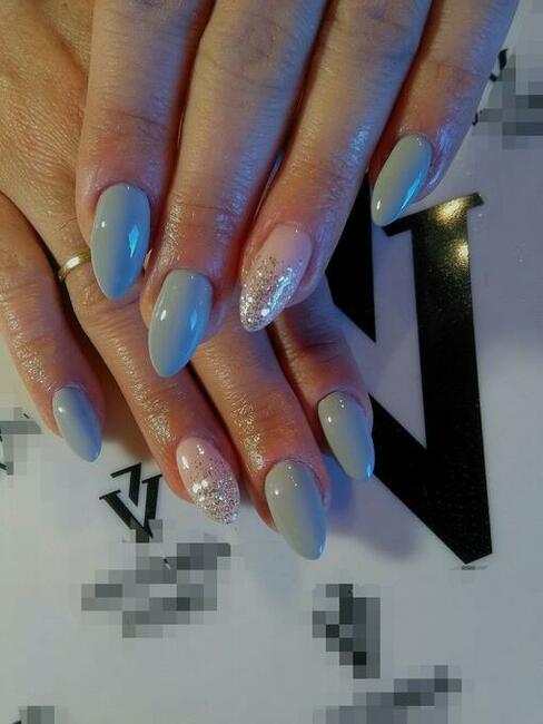 Manicure pedicure hybrydowy