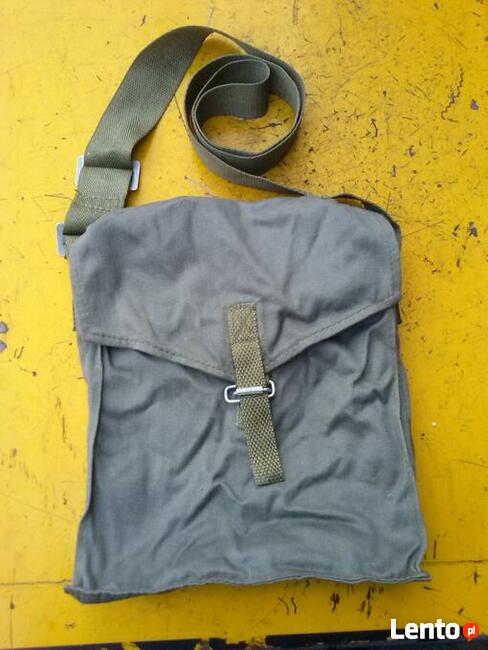 Torba wojskowa od maski przeciwgazowej, 19zł.