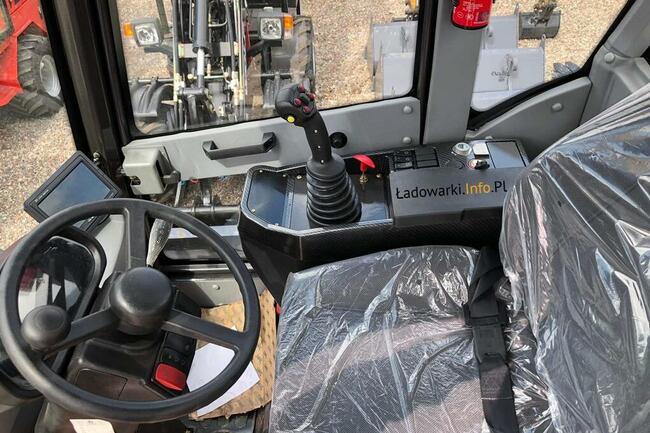 Ładowarka, teleskopowa, przegubowa WOLF 816T 50KM - nowa