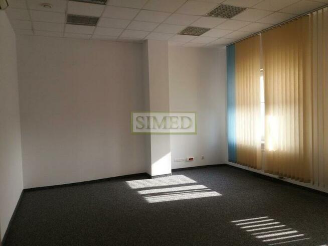 Biuro 5 pok. ,ochrona,monitoring,parking