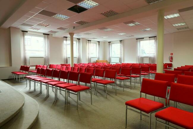 Obniżka 100 tys. pod inwestycję w usługi lub mieszkania