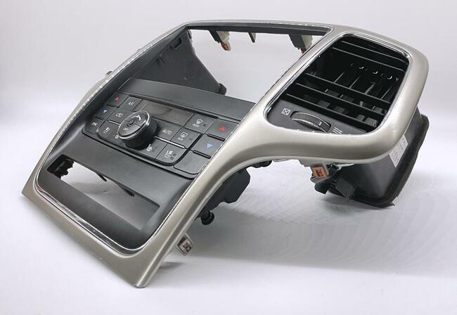 Panel klimatronik GRAND CHEROKEE WK2 P55111924A0