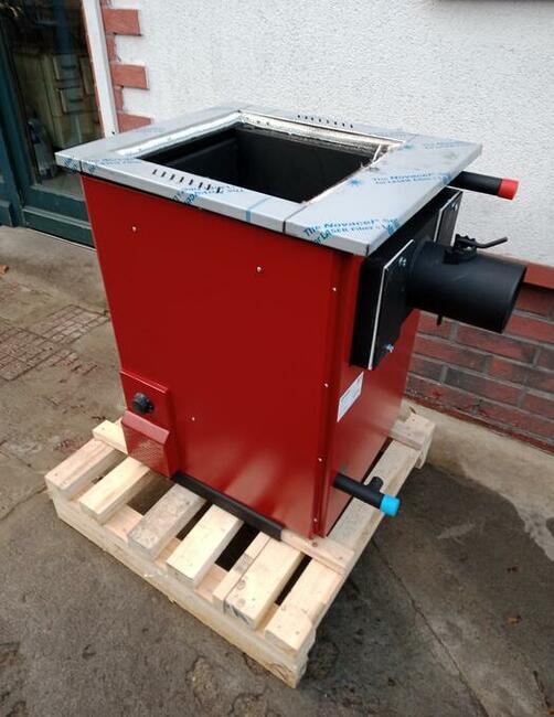 PIEC KUCHENNY TERMOMONT TEMY ES-15 Z FUNKCJĄ C.O. 15 KW.