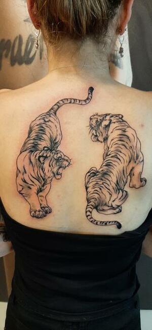 Studio tatuażu i piercing