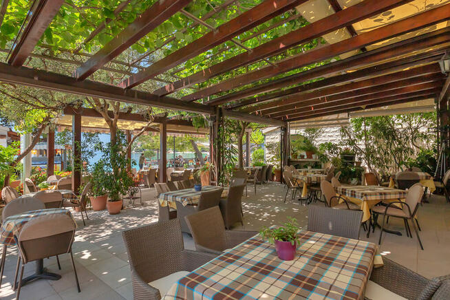 CHORWACJA 27.09-4.10 .2026 r. samolot Hotel 4* Pobyt 1990 zł