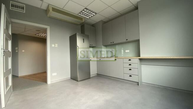 Biuro 5 minut od stacji metra