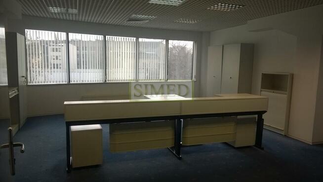 Biurowiec , 600 m 2 , biuro, usługi , Praga