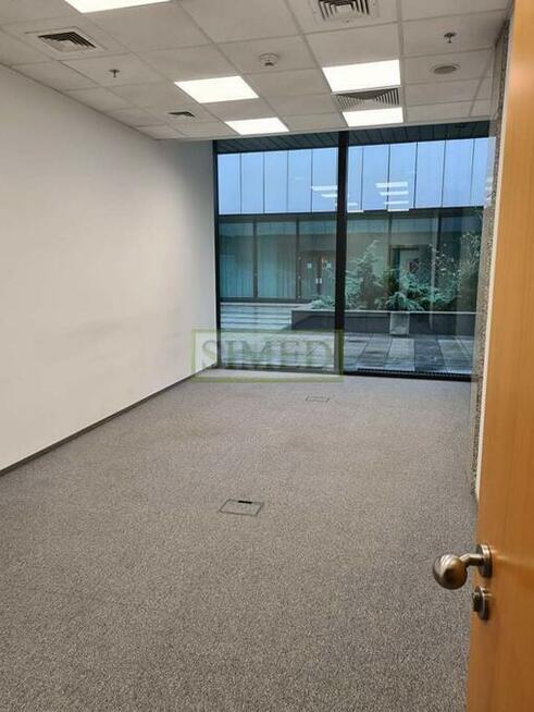 Centrum, otwarta przestrzeń , prestiżowy obiekt