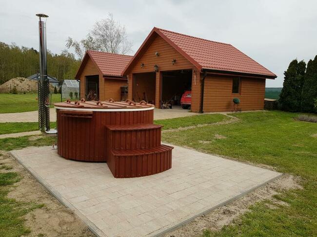 BALIA HOT TUB FIBERGLASS 1,8M Z PIECEM ZINTEGROWANYM SAUNA