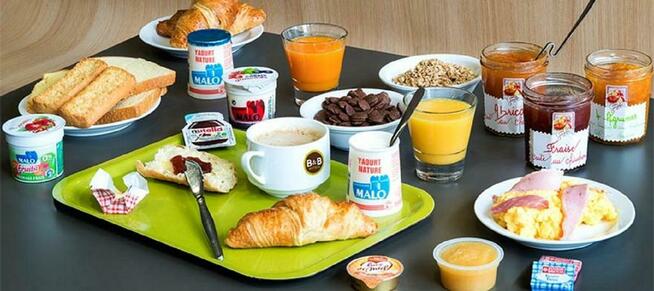 PARYŻ - DZIEŃ KOBIET ! 4 dni atrakcji samolot Hotel bb