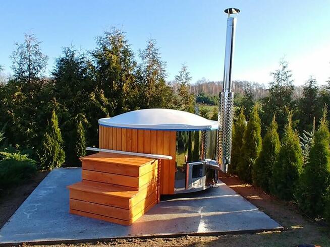 BALIA HOT TUB FIBERGLASS 1,8M Z PIECEM ZINTEGROWANYM SAUNA