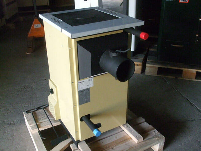 PIEC KUCHENNY TERMOMONT TEMY ES-10 Z FUNKCJĄ C.O. 10 KW.
