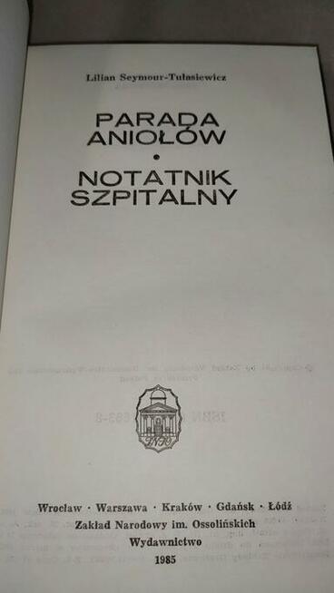 „Parada aniołów; Notatnik szpitalny” + GRATIS książka