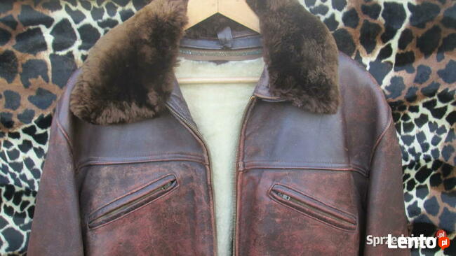 Kurtka skórzana idealna do rekonstrukcji wojskowych