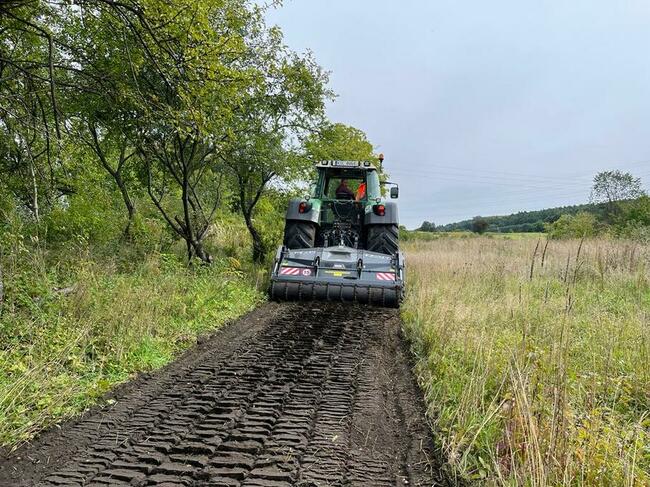Mulczowanie Wieliczka. Czyszczenie działek tel. 575-747-470
