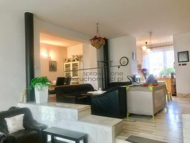 DOM Z POTENCJAŁEM na PENSJONAT, BIURO - Mokotów