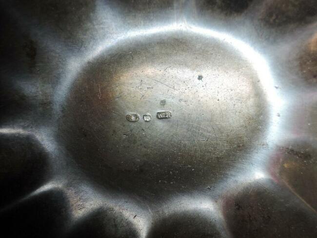 Cukiernica skrzynkowa srebrna, złocona wew. Polska